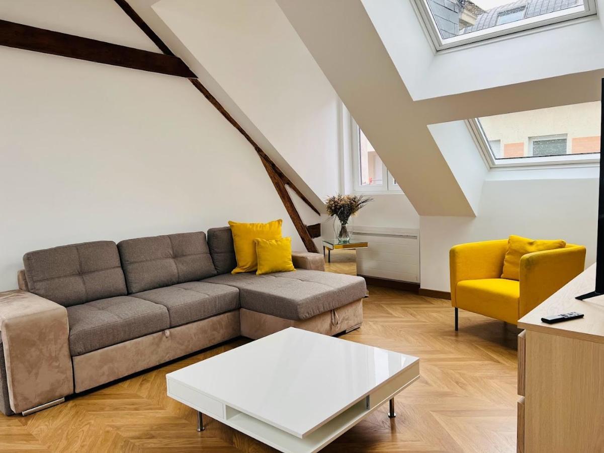 Elegant T4 Centre Reims/Parking Prive Apartment Exterior foto